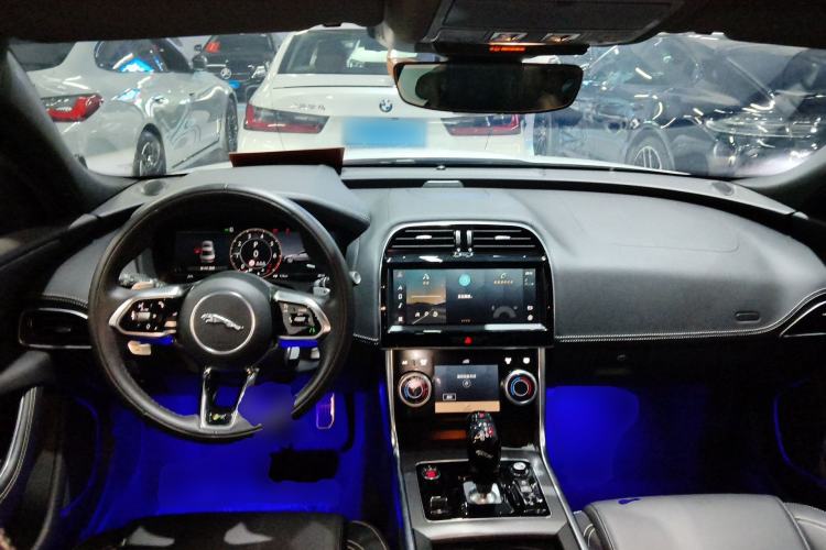 Used Jaguar XEL 2023 2.0T 250 PS R-DYNAMIC S Advanced Sport Edition
