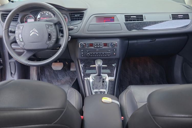 Used Citroen C5 2013 2.0L Automatic Luxury Model
