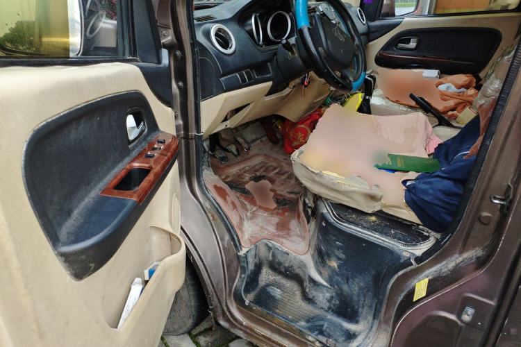 Used CHANGAN KAICHENG Ruixing M80 2014 1.5L Standard Version 4G15S