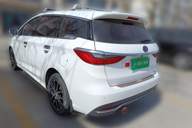 Used BYD Song MAX 2018 1.5T Automatic Smart Connect Elite Model with 6 Seats