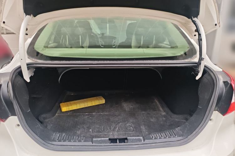 Used Ford Focus 2012 Sedan 1.6L Manual Comfort Model