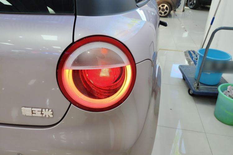 Used CHANGAN NEVO Lumin 2022 155 km – Refreshingly Sweet Edition Right Rear Taillight