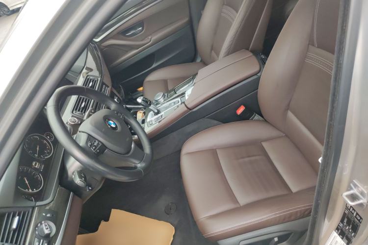 Used BMW 5 Series 2014 525Li Luxury Design Package Left Front Seat