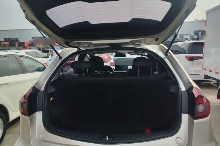 Used Geely Auto Vision X3 2021 PRO 1.5L CVT Deluxe Model Trunk