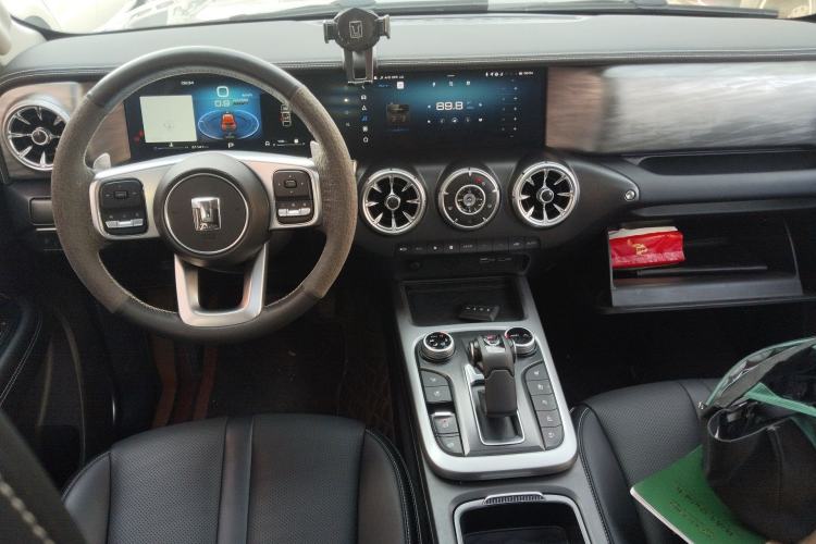 Used Tank 300 2023 City Edition 2.0T—Stylish as Ever
