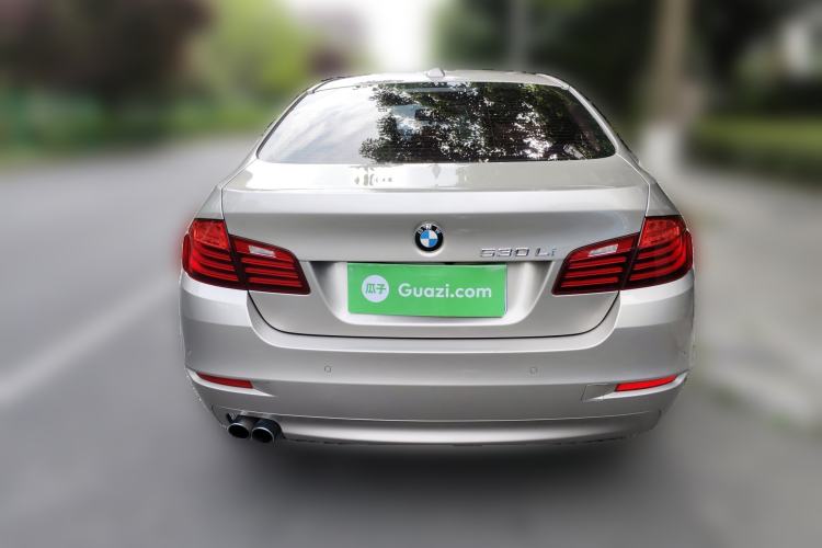 Used BMW 5 Series 2013 530Li Leading Model Rear