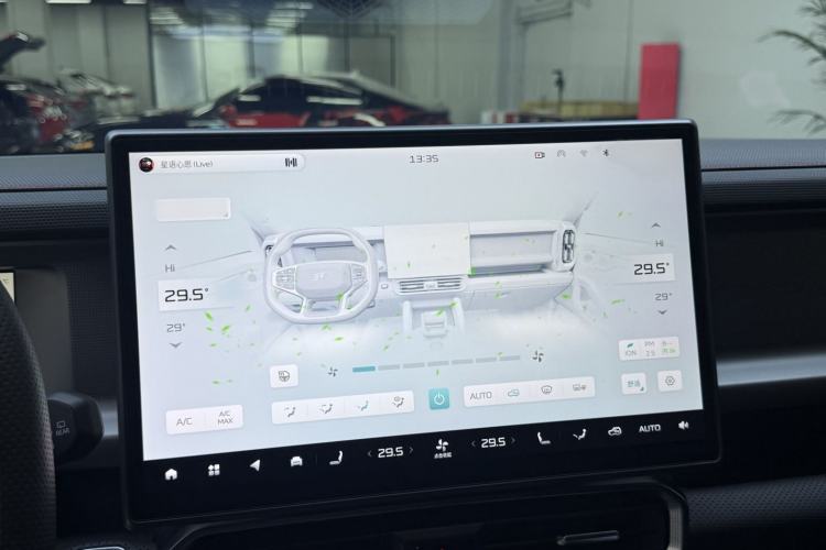 Used JETOUR Traveler 2024 2.0T All-Wheel-Drive CrossPRO+ Entertainment Edition
