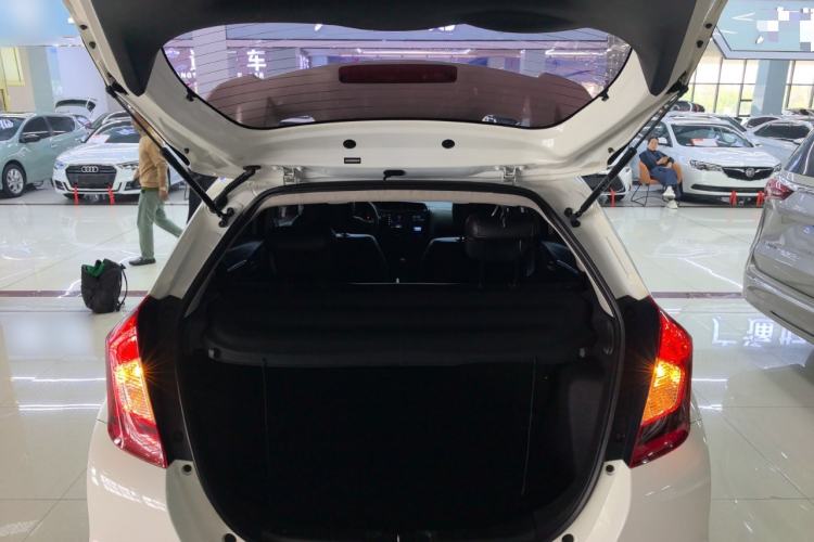 Used Honda Fit 2018 1.5L CVT Comfort Version Trunk