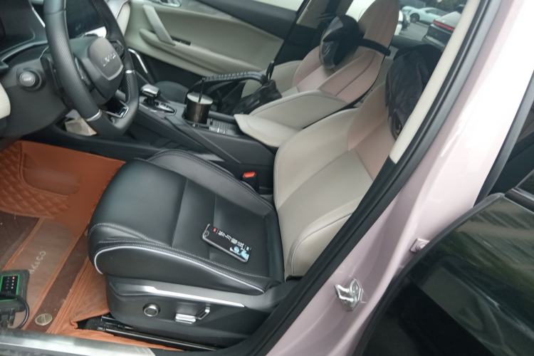 Used Lynk & Co 06 2021 1.5T Shero Pink Special Edition