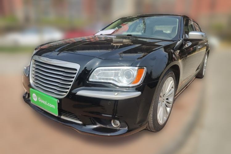Used Chrysler 300C 2012 3.6L Luxury Edition