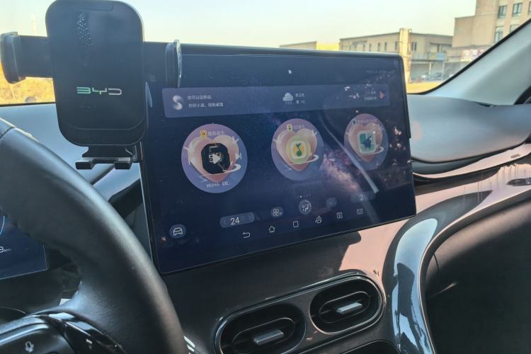 Used BYD e2 2024 Honor Edition Comfort Model Interior 7