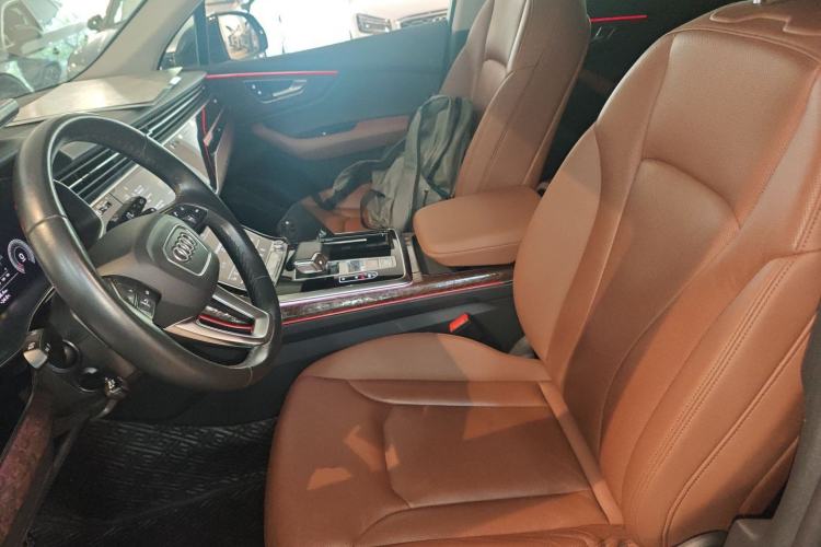 Used Audi Q7 2021 55 TFSI quattro S line Sport model Left Front Seat