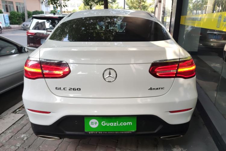 Used Mercedes-Benz GLC Coupe 2019 Facelift GLC 260 4MATIC Coupe SUV
