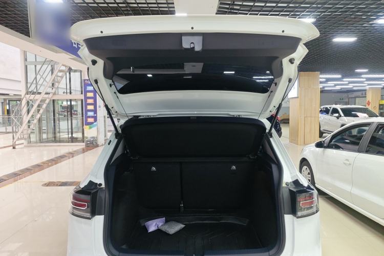 Used Volkswagen Tharu 2025 New Sharp 300TSI Ambitious Edition Trunk