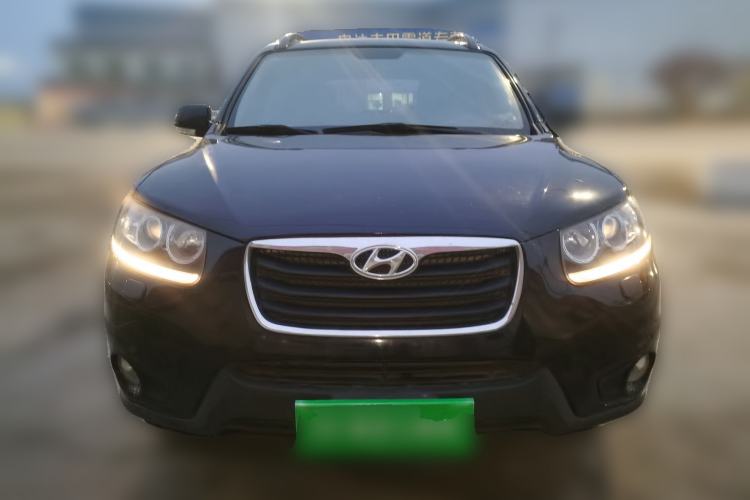 Used Hyundai Santa Fe Classic 2012 2.4 Comfort Edition 7-Seater Four-Wheel Drive