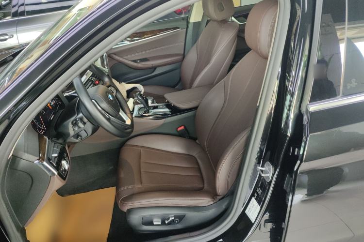 Used BMW 5 Series 2019 525Li Luxury Package