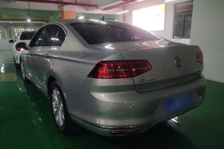 Used Volkswagen Magotan 2019 330TSI DSG Luxury Model China V Standard Rear Left 45 Deg