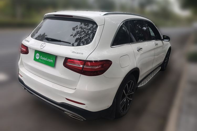 Used Mercedes-Benz GLC 2019 Facelift GLC 260 L 4MATIC Luxury Model Rear Right 45 Deg