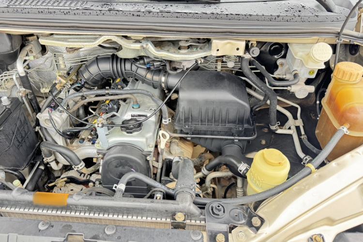 Used FORTHING Lingzhi 2017 M3L 1.6L 7-Seater Comfort Model
