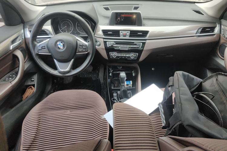 Used BMW X1 2016 sDrive20Li Luxury Model Center Console