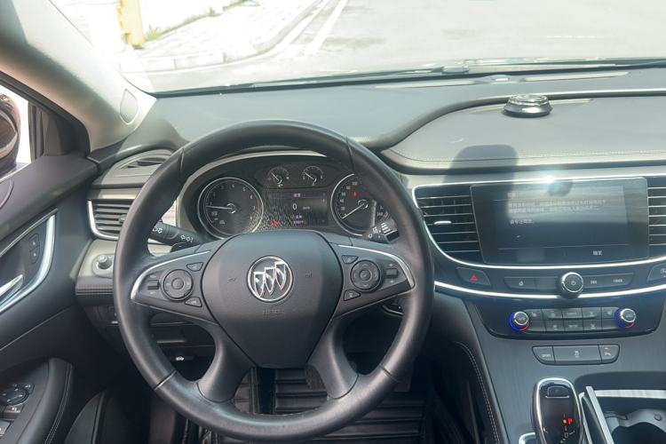 Used Buick LaCrosse 2019 28T Luxury Version