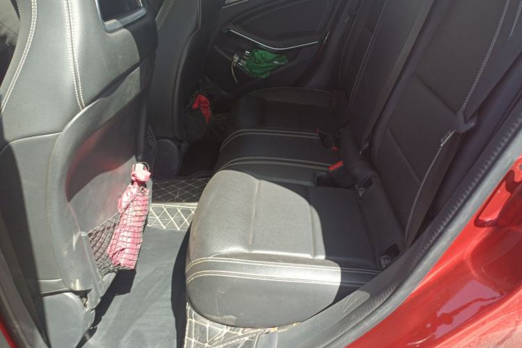 Used Mercedes-Benz GLA 2018 GLA 200 Sport Edition Left Rear Seat