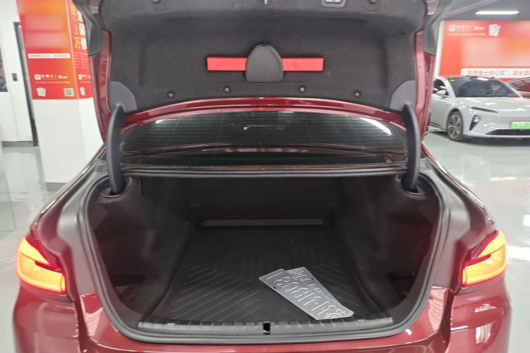 Used BMW 5 Series 2021 Restyled 530Li Leading Edition Luxury Package Trunk