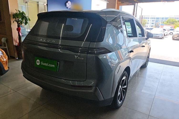 Used AION Y 2023 Younger Star Edition