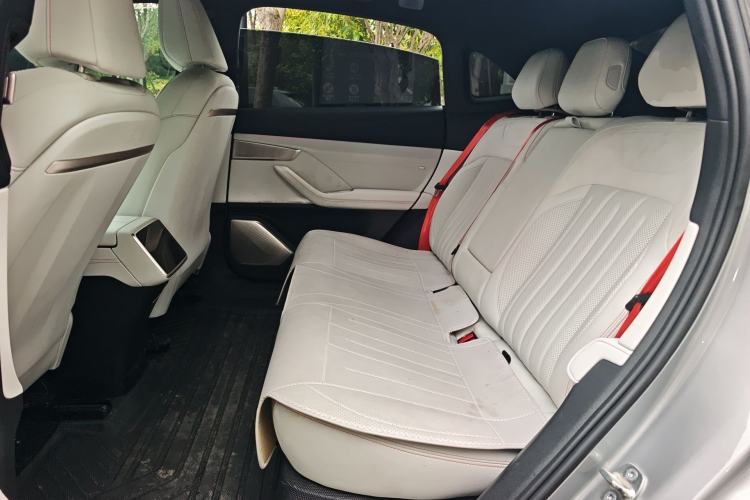 Used ONVO L60 2024 60 kWh Rear-Drive Version Left Rear Seat