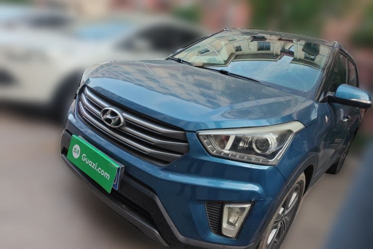Used Hyundai ix25 2015 1.6L Automatic Two-Wheel-Drive Deluxe DLX Model