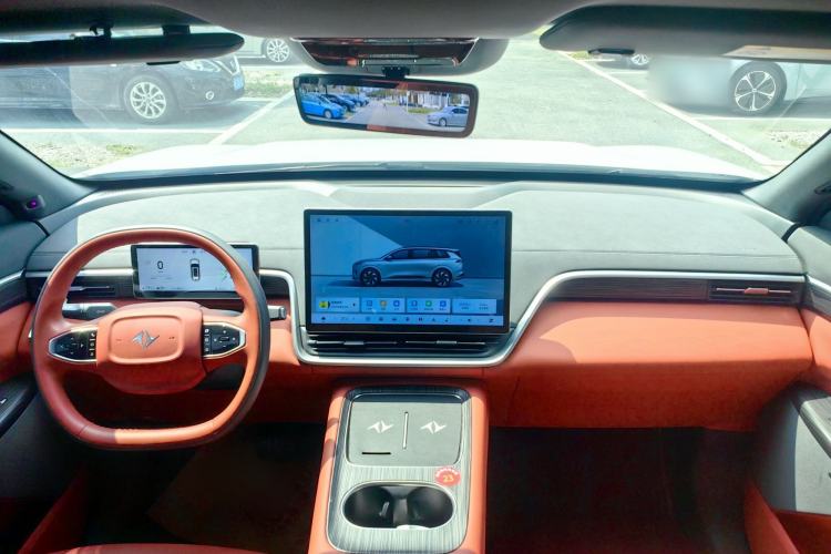 Used Dongfeng eπ eπ008 2024 210Max Range-Extended Version 6 Seats