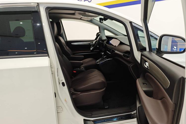 Used GAC Trumpchi M6 2019 270T DCT Prestige Edition (6-Seater) China VI