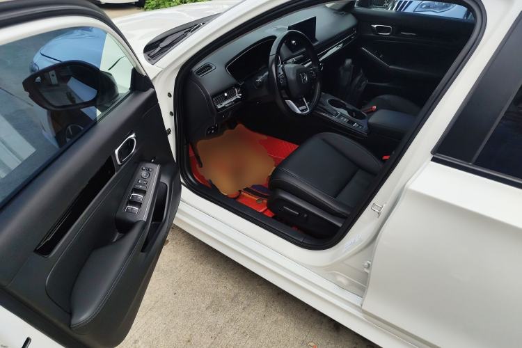 Used Honda Civic 2022 240TURBO CVT Dynamic Control Version
