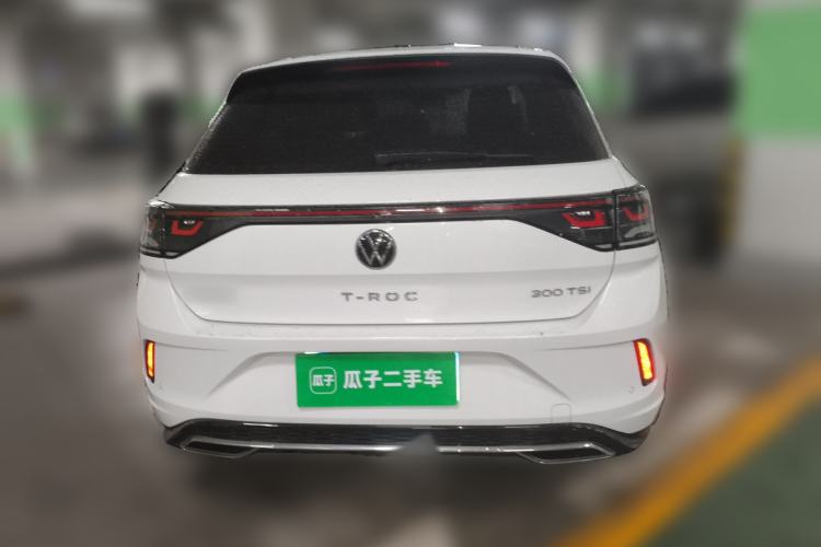 Used Volkswagen T-ROC 2025 Facelifted 300TSI DSG Two-Wheel-Drive Chen Guang Edition
