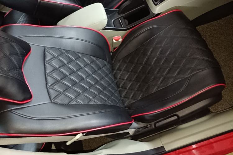 Used Honda Civic 2014 1.8L automatic comfort version
