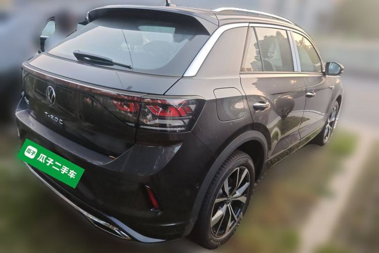 Used Volkswagen T-ROC 2025 Facelifted 300TSI DSG Two-Wheel-Drive Starlight Edition