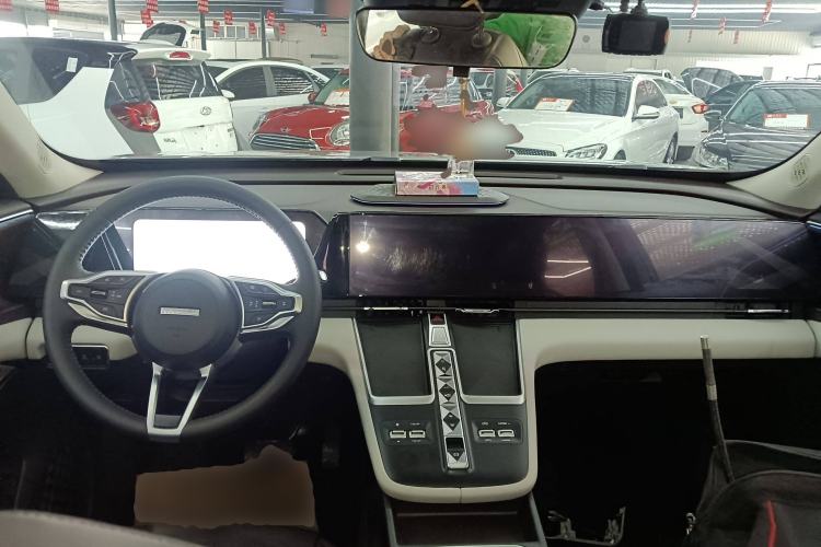 Used Haval Fierce Dragon Max 2023 1.5L Hi4 105 Four-Wheel Drive Navigation Edition Center Console