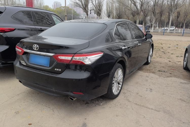 Used Toyota Camry 2018 2.5G Luxury Edition
