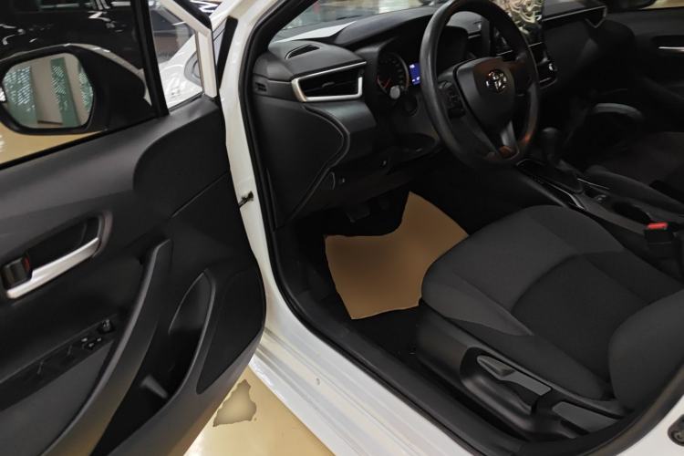 Used Toyota Levin 2022 Facelift TNGA 1.5L CVT Progressive Edition Driver Seat