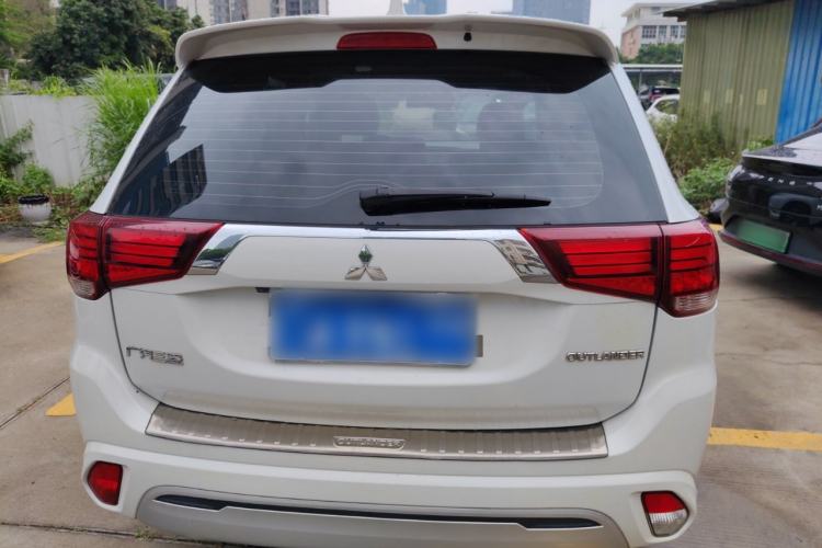 Used Mitsubishi Outlander 2021 Revised Version 2.0L Two-Wheel Drive Enjoyment Edition 5 Seats