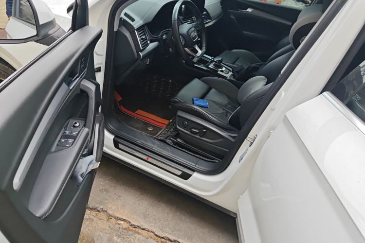 Used Audi Q5L 2022 40T Fashionable and Dynamic Model