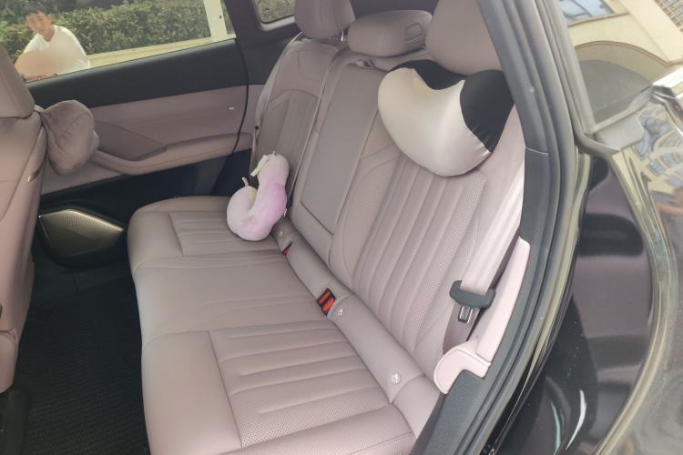 Used ONVO L60 2024 60 kWh All-Wheel Drive