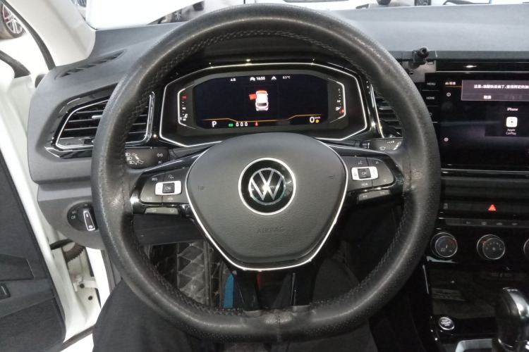 Used Volkswagen T-ROC 2021 280TSI DSG Two-Wheel Drive Elite Connect Edition
