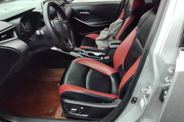 Used Toyota Corolla 2019 Dual-Engine 1.8L E-CVT GL-i Elite Edition Left Front Seat