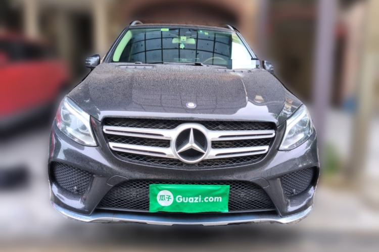 Used Mercedes-Benz GLE 2016 GLE 300 d 4MATIC
