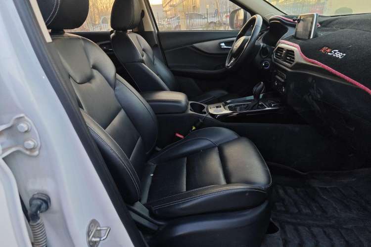 Used Dongfeng Fengon S560 2019 1.8L CVT Elite Model
