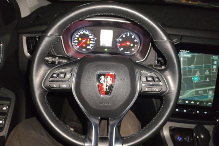 Used Roewe RX5 2018 20T Two-Wheel Drive Automatic Internet Smart Edition