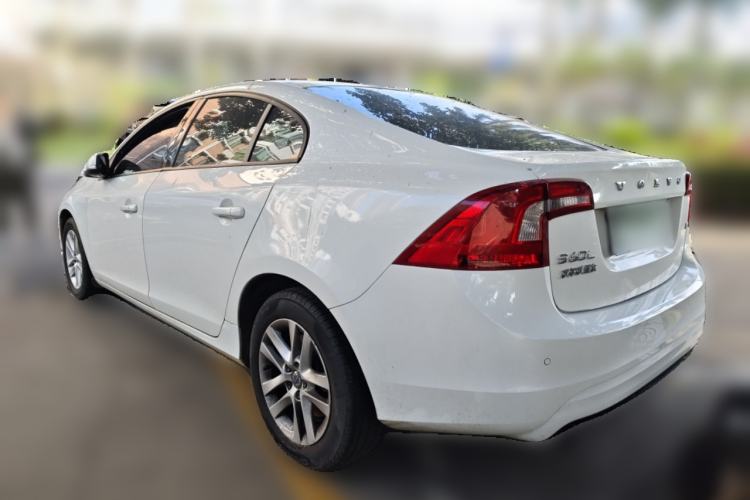 Used Volvo S60 2017 S60L T3 Smart Upgrade Edition
