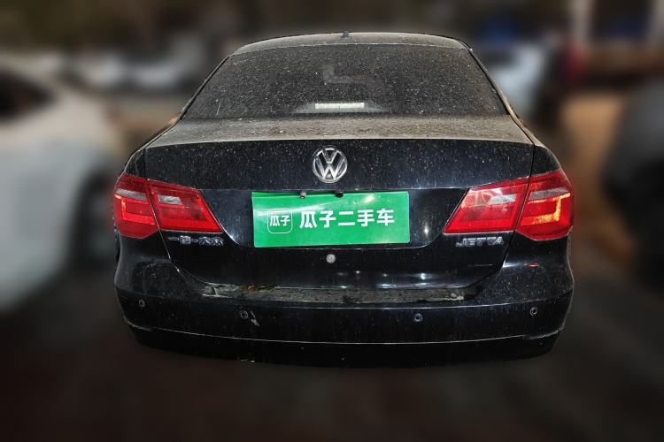 Used Volkswagen Jetta 2015 1.4L Manual Fashion Model