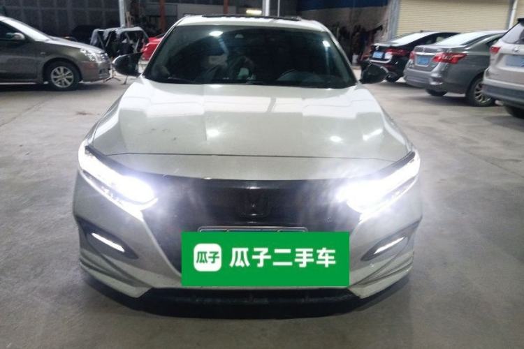 Used Honda Accord 2018 260TURBO Luxury Edition China V Emission Standard Front